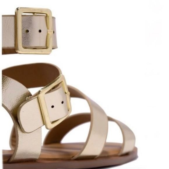 !! NEW !! Strappy Gladiator Sandals in Gold Champagne - Picture 4 of 12